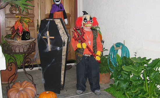 casket clown image